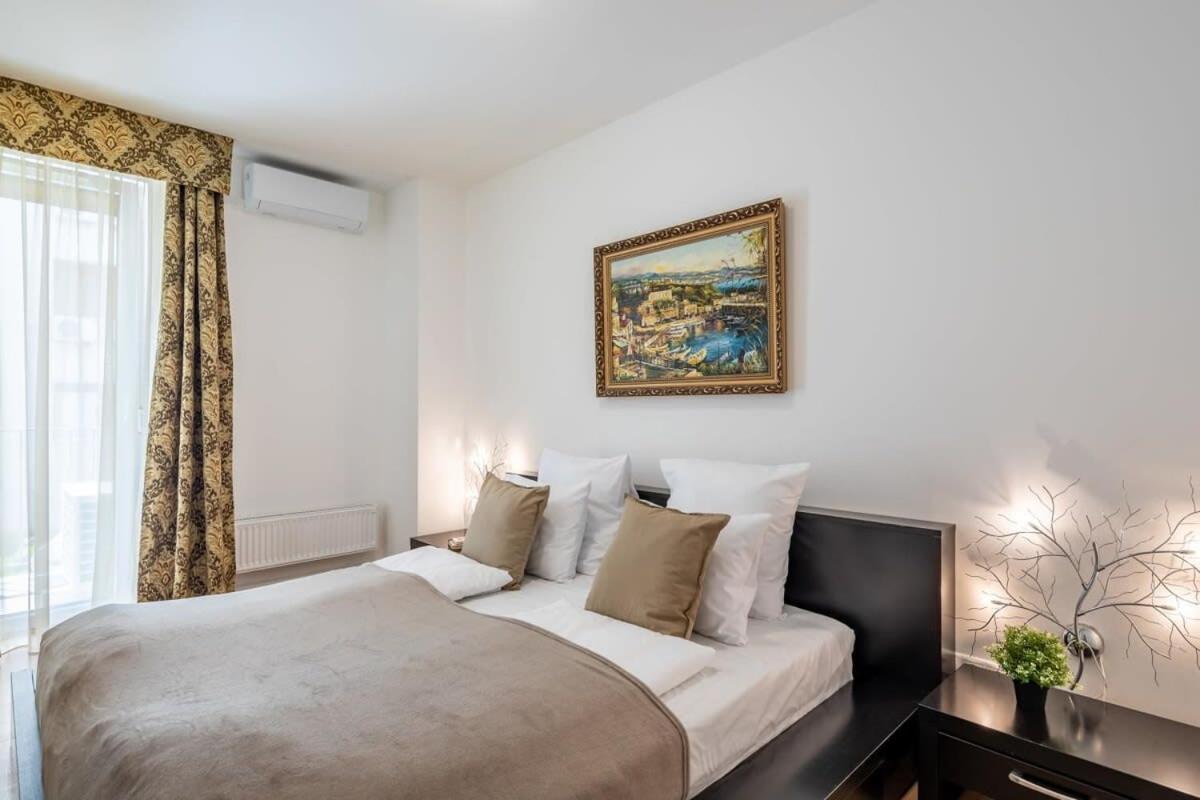 Homey Apartment With Ac And Balcony Budapest Exterior foto